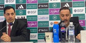 مدرب الشباب يصبّ غضبه على التحكيم بعد الخسارة ضد الهلال