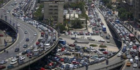 قبل ما تتحرك من بيتك.. كثافات مرورية على أغلب طرق ومحاور القاهرة والجيزة