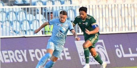 شاهد.. بث مباشر لمباراة خورفكان وبني ياس في الدوري الإماراتي