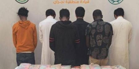 إحباط تهريب (41) كجم من الحشيش ويقبض على مهربيها ومستقبليها بـسقام