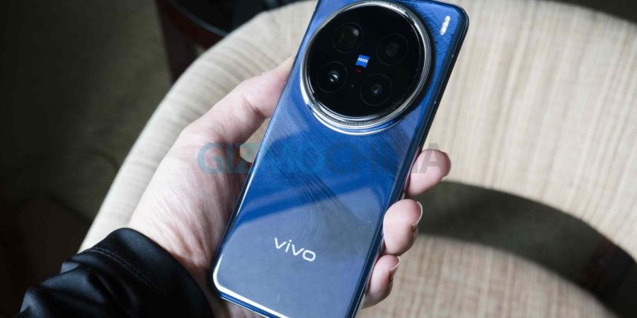 هل تشتري Find X8 Pro أم تنتظر Vivo X200 Pro؟