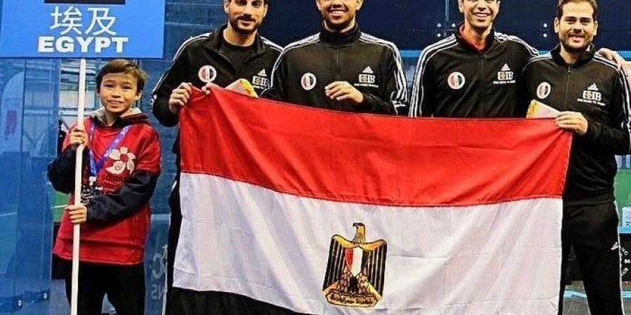 منتخب مصر للإسكواش يتوج ببطولة العالم على حساب إنجلترا