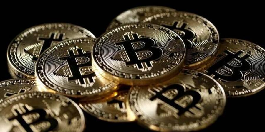 بيتكوين تهوي 5% اليوم مع حذر الأسواق من الفيدرالي الأمريكي