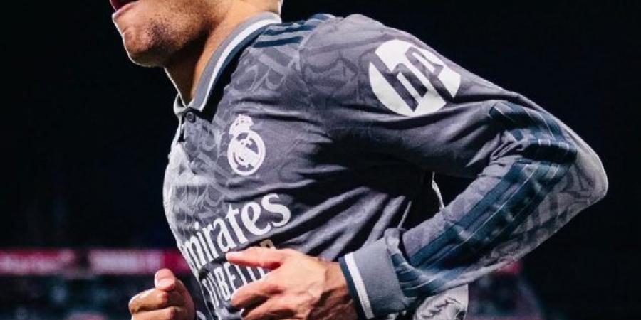 مبابي يعد بمستقبل مشرق مع ريال مدريد