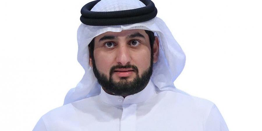 أحمد بن محمد: تراها أمي غلا قلبي محبتها علينا دين