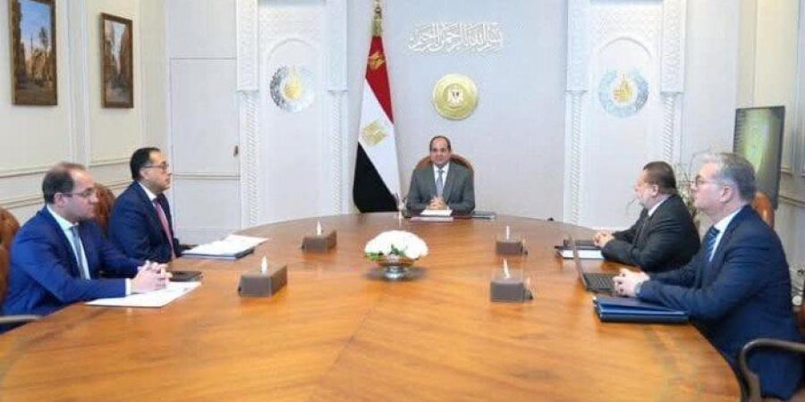 الرئيس السيسي يؤكّد على أهمية تكثيف الجهود الحكومية لتلبية احتياجات المواطنين