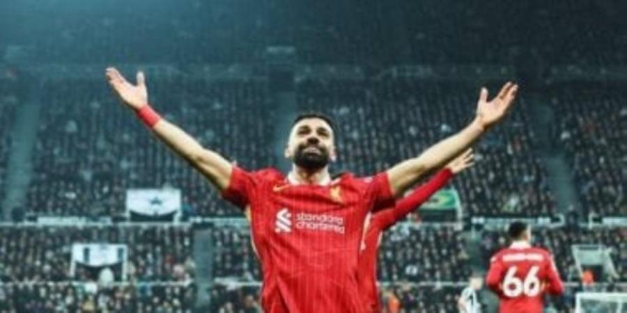 محمد صلاح يوجه رسالة غامضة لإدارة ليفربول بصورة مع فان دايك وأرنولد بعد التعادل مع مانشستر يونايتد