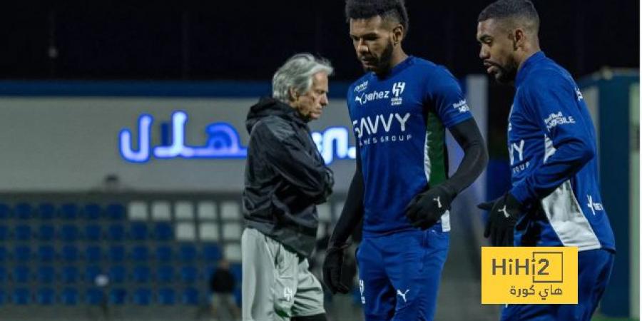 هل سيجدد الهلال عقد البليهي بعد مستواه أمام الإتحاد ؟