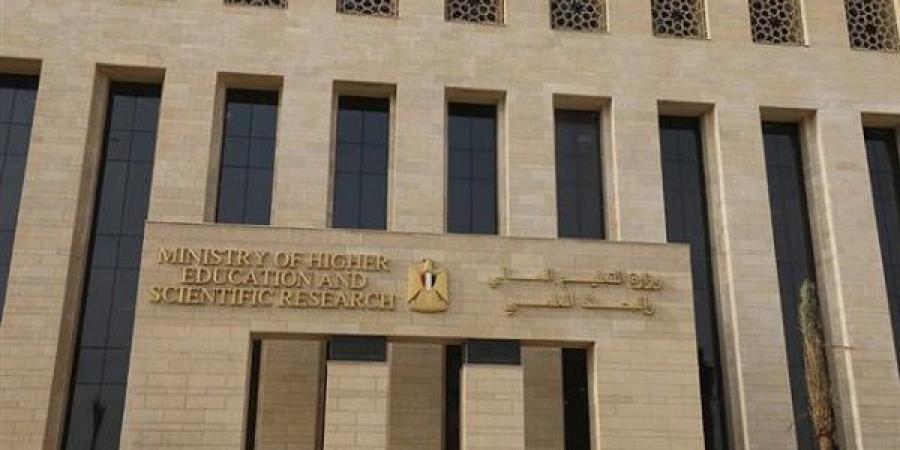 التعليم العالي: جامعات القاهرة والإسكندرية وعين شمس توقع اتفاقيات لإنشاء فروع خارج مصر