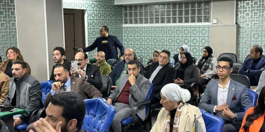 المؤتمر يستكمل المحاضرة الرابعة لأكاديمية الشباب بعنوان “الأحزاب والكتل السياسية