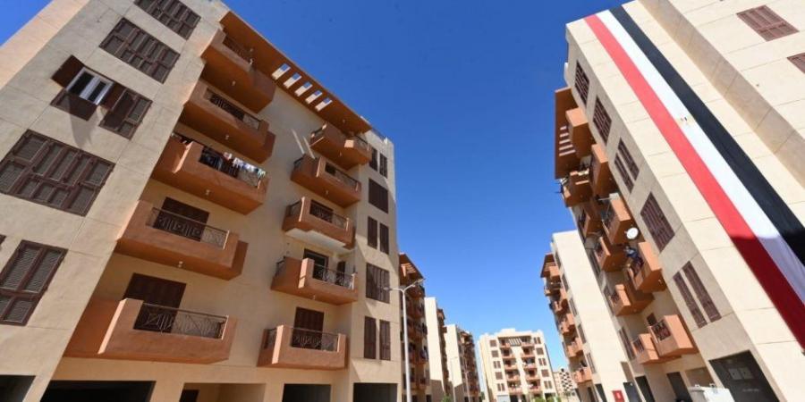 وزير الإسكان يُعلن طرح وحدات إدارية بمساحة 100م2 للبيع بمدينة الخارجة بالوادي الجديد