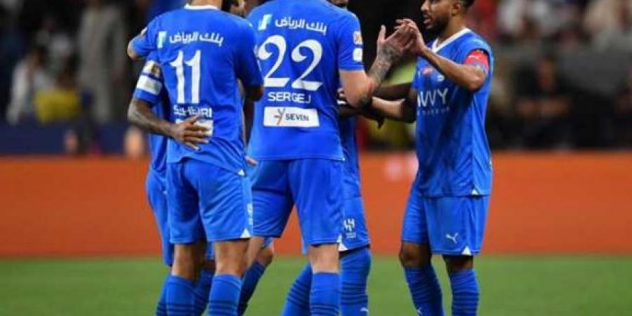 مشوار الهلال السعودي والقادسية في الدوري السعودي